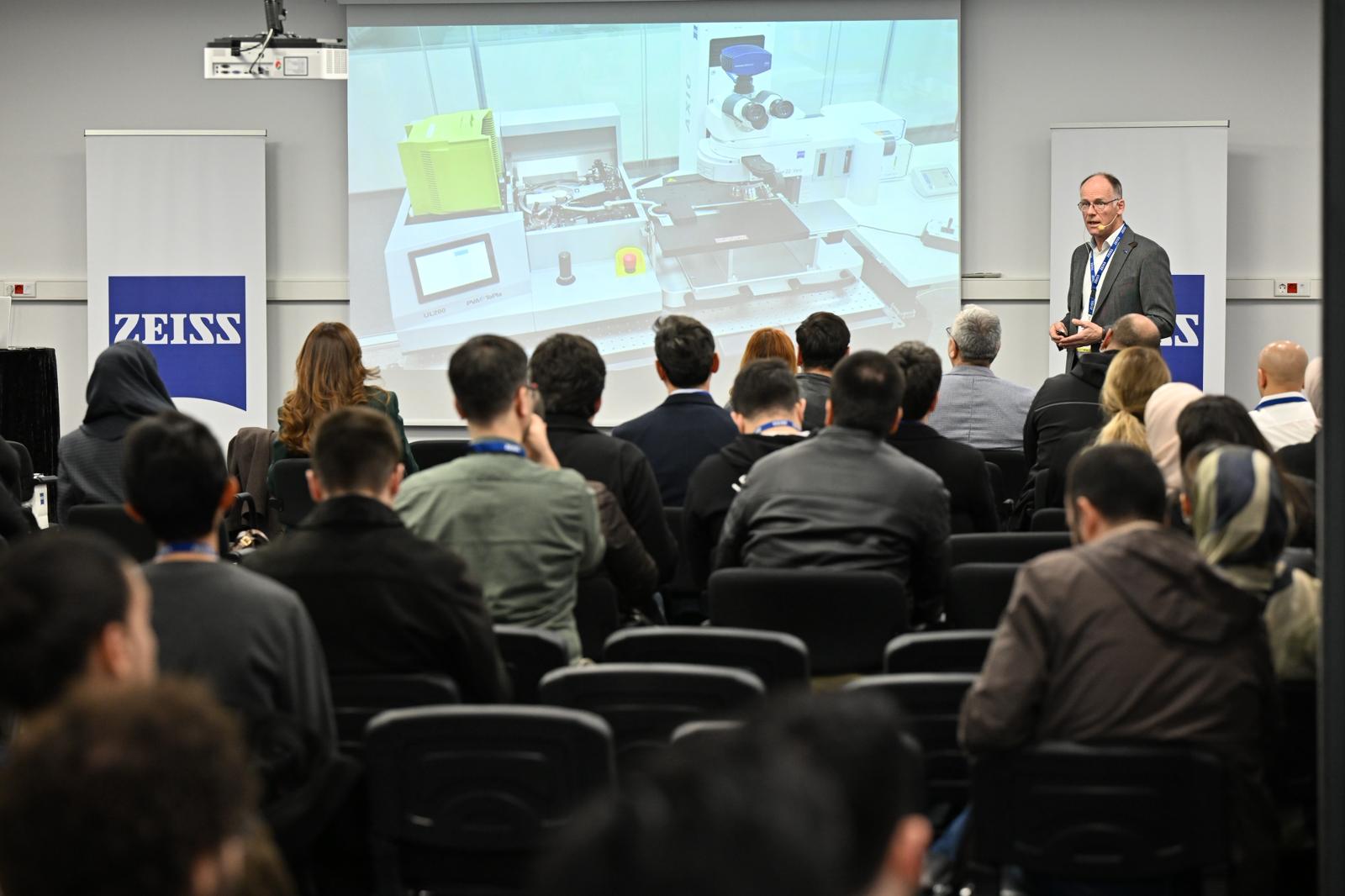 UNAM-ZEISS_Ankara_etkinliği_foto2_143917313.jpeg (1600&times;1066)